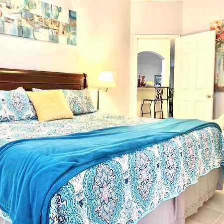 Modern Updates - Great Location - King Bed- Bmt San Antonio Extérieur photo